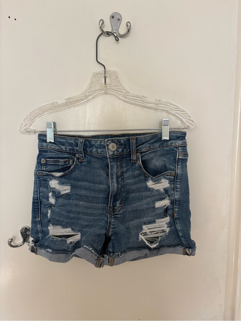 American Eagle Distressed Blue Denim Women’s Shorts